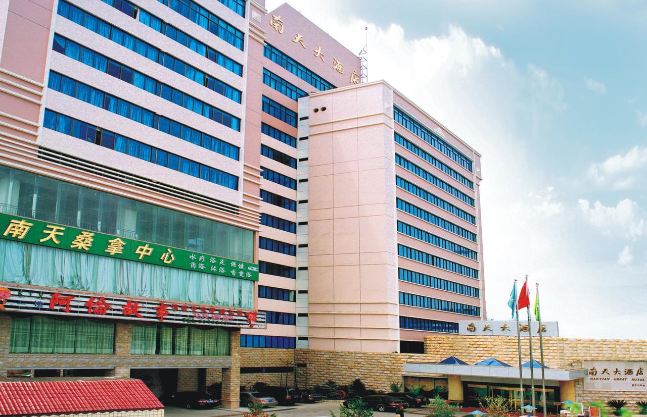 Nantian Grand Hotel Liuzhou Buitenkant foto
