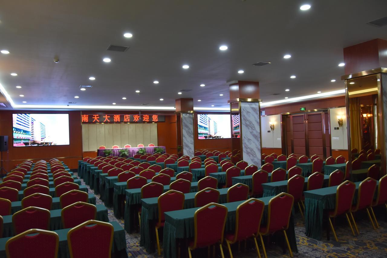 Nantian Grand Hotel Liuzhou Buitenkant foto